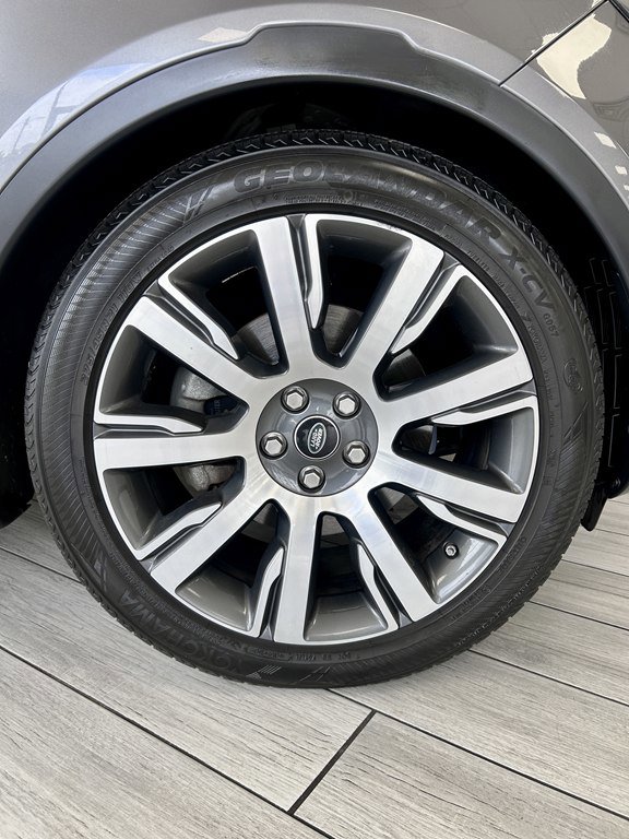Used 2018 Land Rover Discovery HSE Luxury AWD/4WD image 20