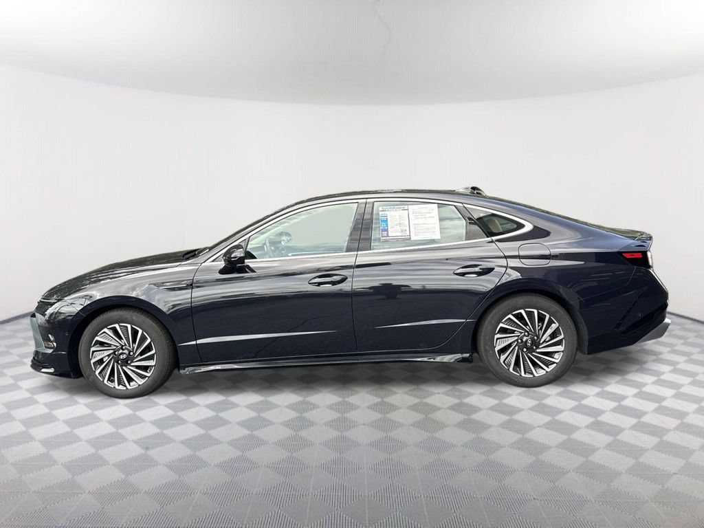 Used 2024 Hyundai Sonata Limited FWD image 8