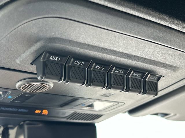 Used 2024 Ford Bronco Badlands image 37