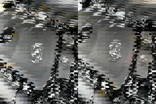 Certified 2025 Mercedes-Benz GLA 250 4MATIC image 34