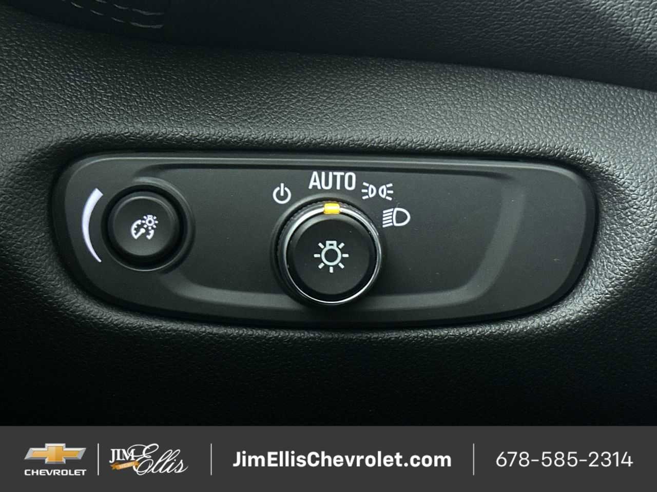 Certified 2025 Chevrolet Blazer LT AWD/4WD image 18
