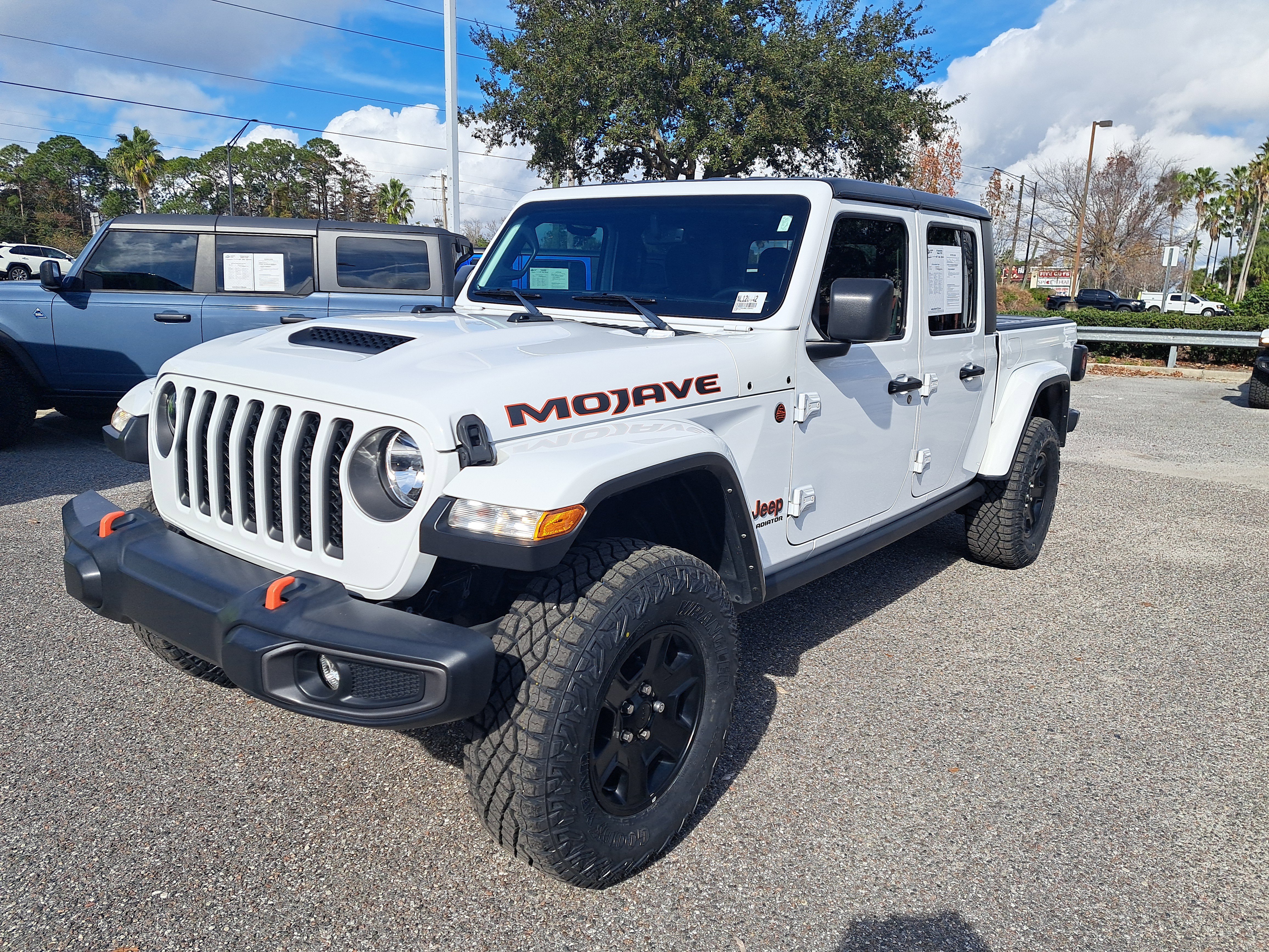 Used 2022 Jeep Gladiator Mojave w/ Trailer Tow Package image 3