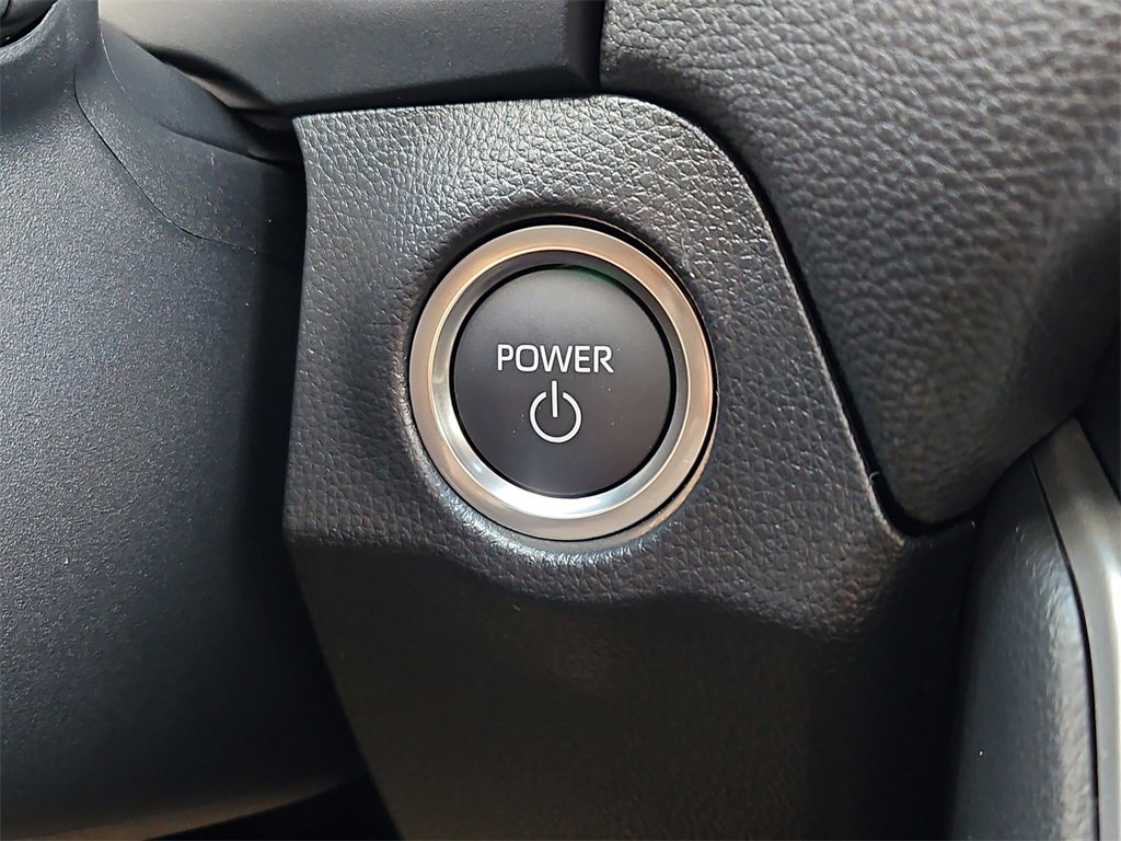 New 2025 Toyota RAV4 SE image 14