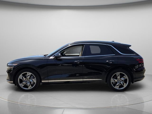 Used 2025 Genesis Electrified GV70 AWD/4WD image 3