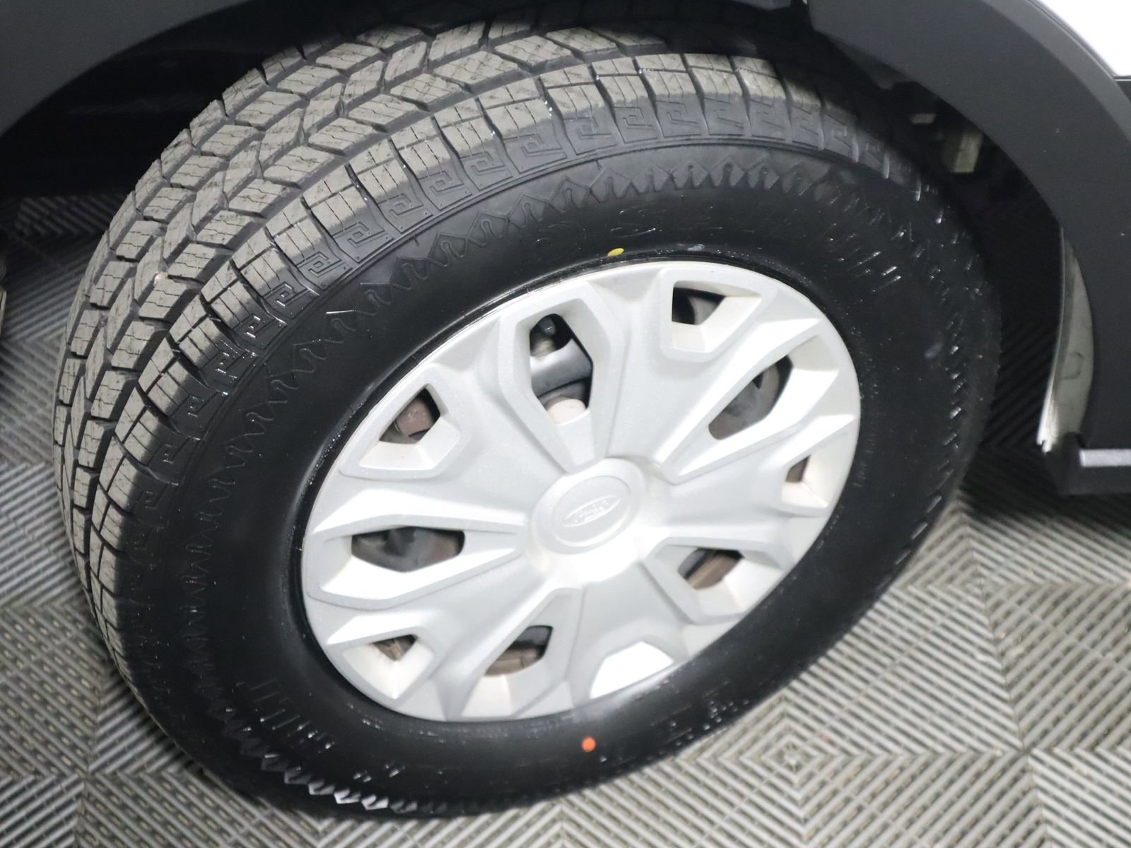 Used 2024 Ford Transit 350 XLT image 15