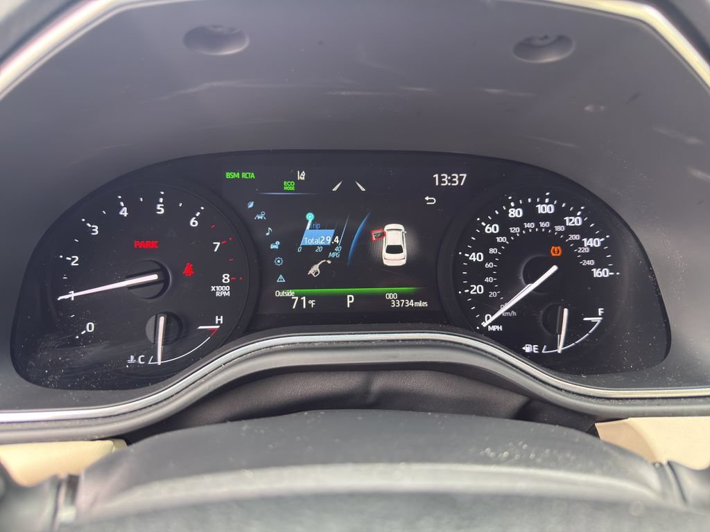 Used 2022 Toyota Avalon XLE w/ Moonroof Package FWD image 15