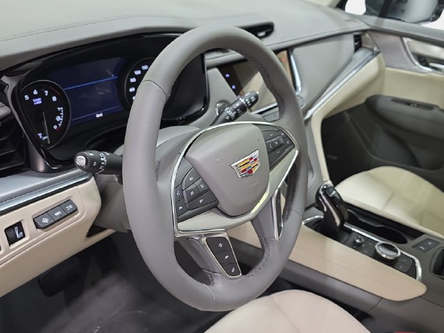 New 2026 Cadillac XT5 Premium Luxury AWD/4WD image 12