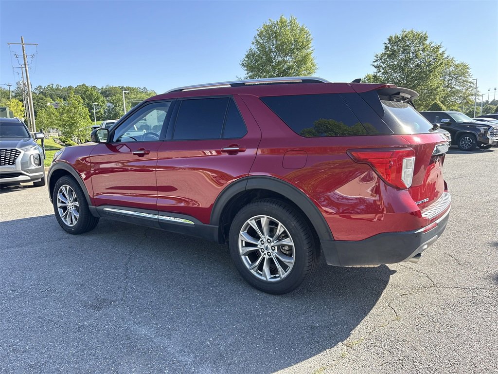 Used 2022 Ford Explorer Limited image 5