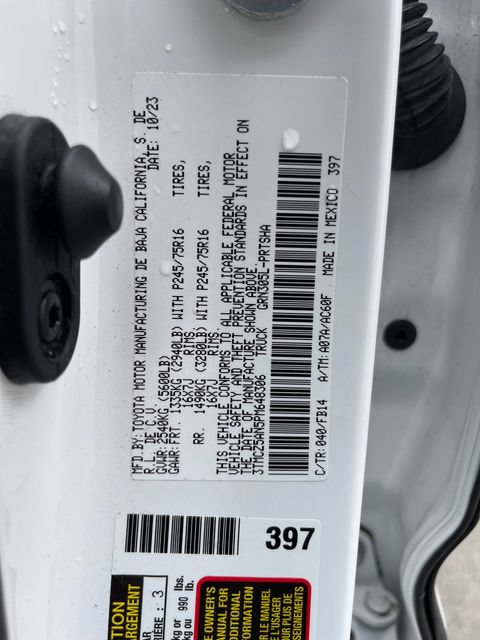 Used 2023 Toyota Tacoma SR AWD/4WD image 25