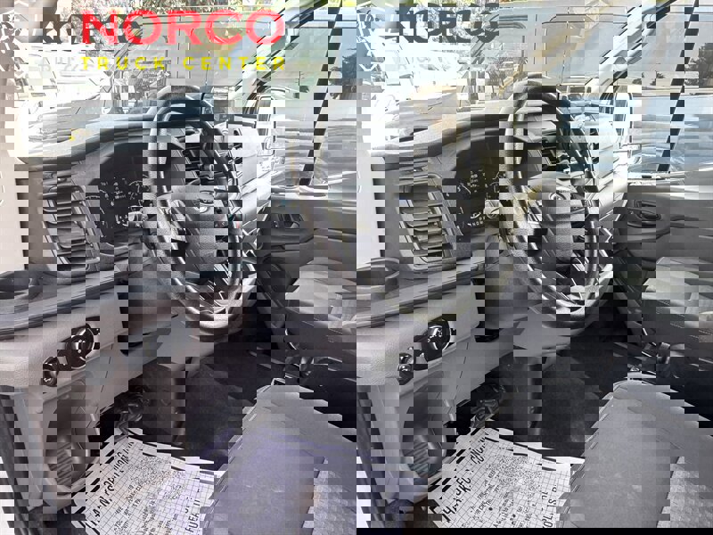 Used 2020 Ford Transit 350 XL image 18