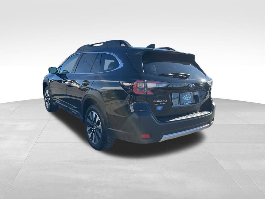 Used 2025 Subaru Outback Limited w/ Popular Package #2 image 6