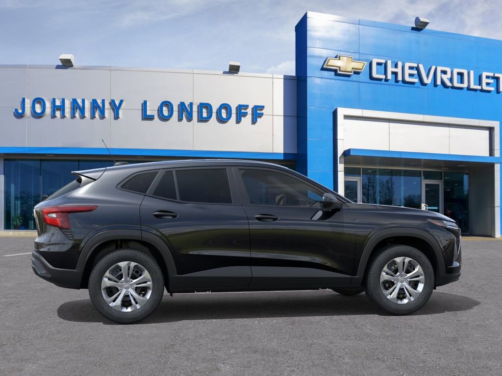 New 2026 Chevrolet Trax LS image 5