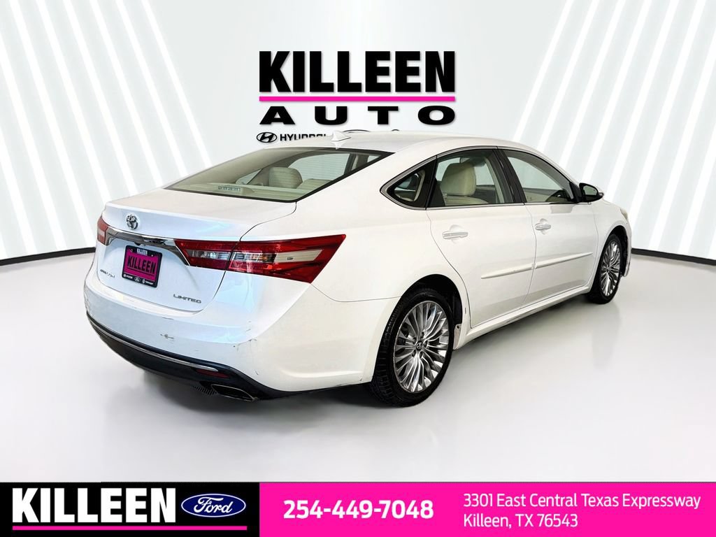 Used 2018 Toyota Avalon Limited w/ Carpet Mat Package FWD image 4