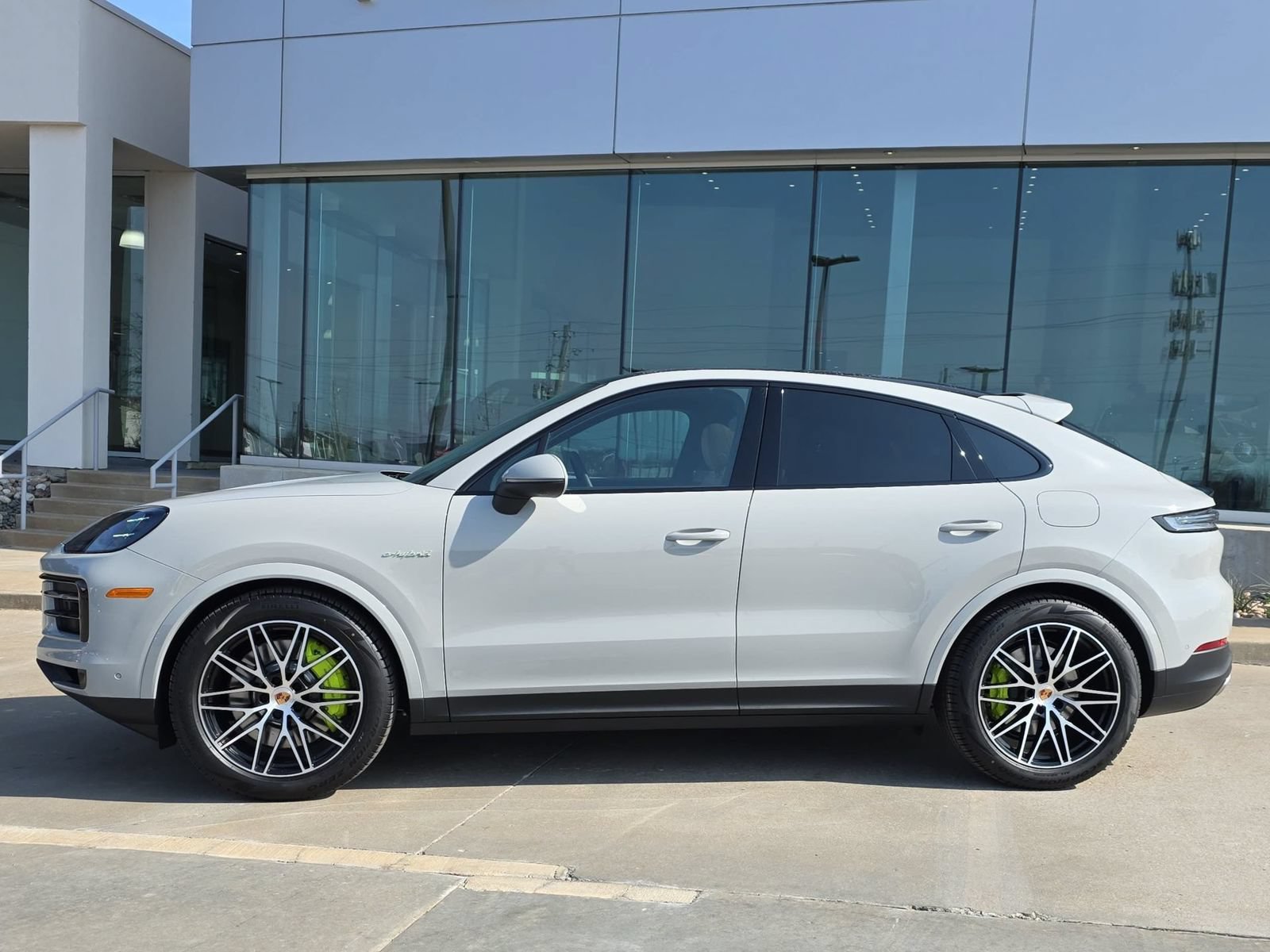 New 2026 Porsche Cayenne S AWD/4WD image 2
