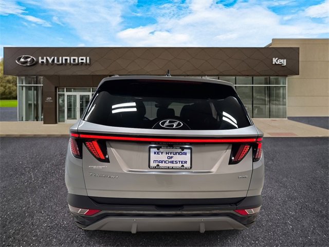 Used 2024 Hyundai Tucson Limited image 28