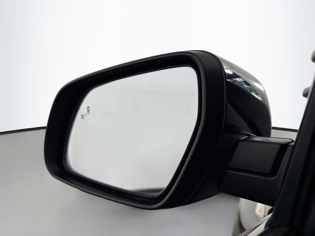 Used 2023 Hyundai Venue SEL FWD image 19