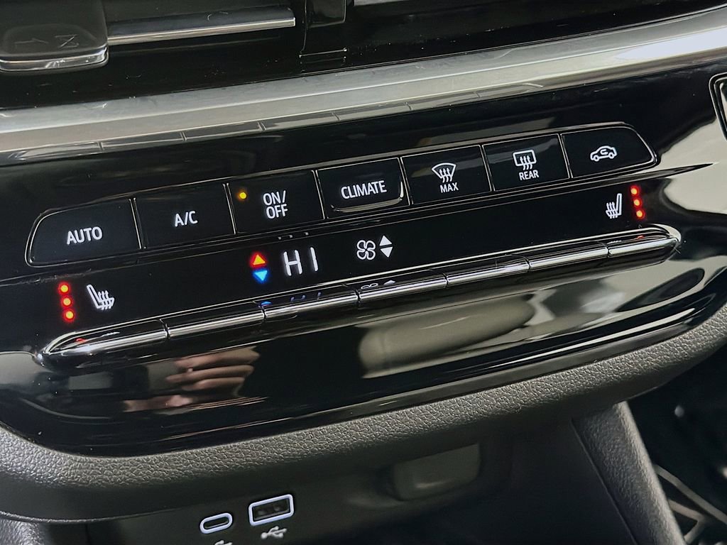 Used 2024 Buick Envista Avenir image 23