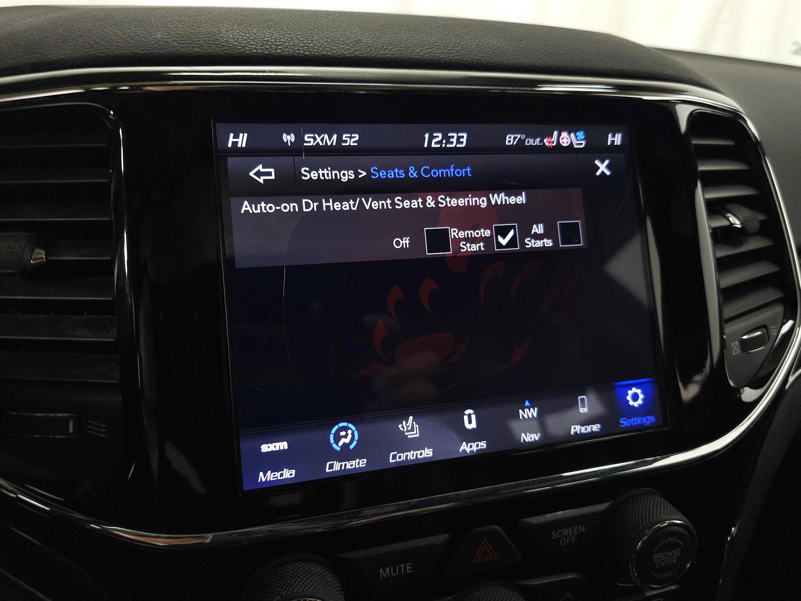Used 2020 Jeep Grand Cherokee Trailhawk AWD/4WD image 26