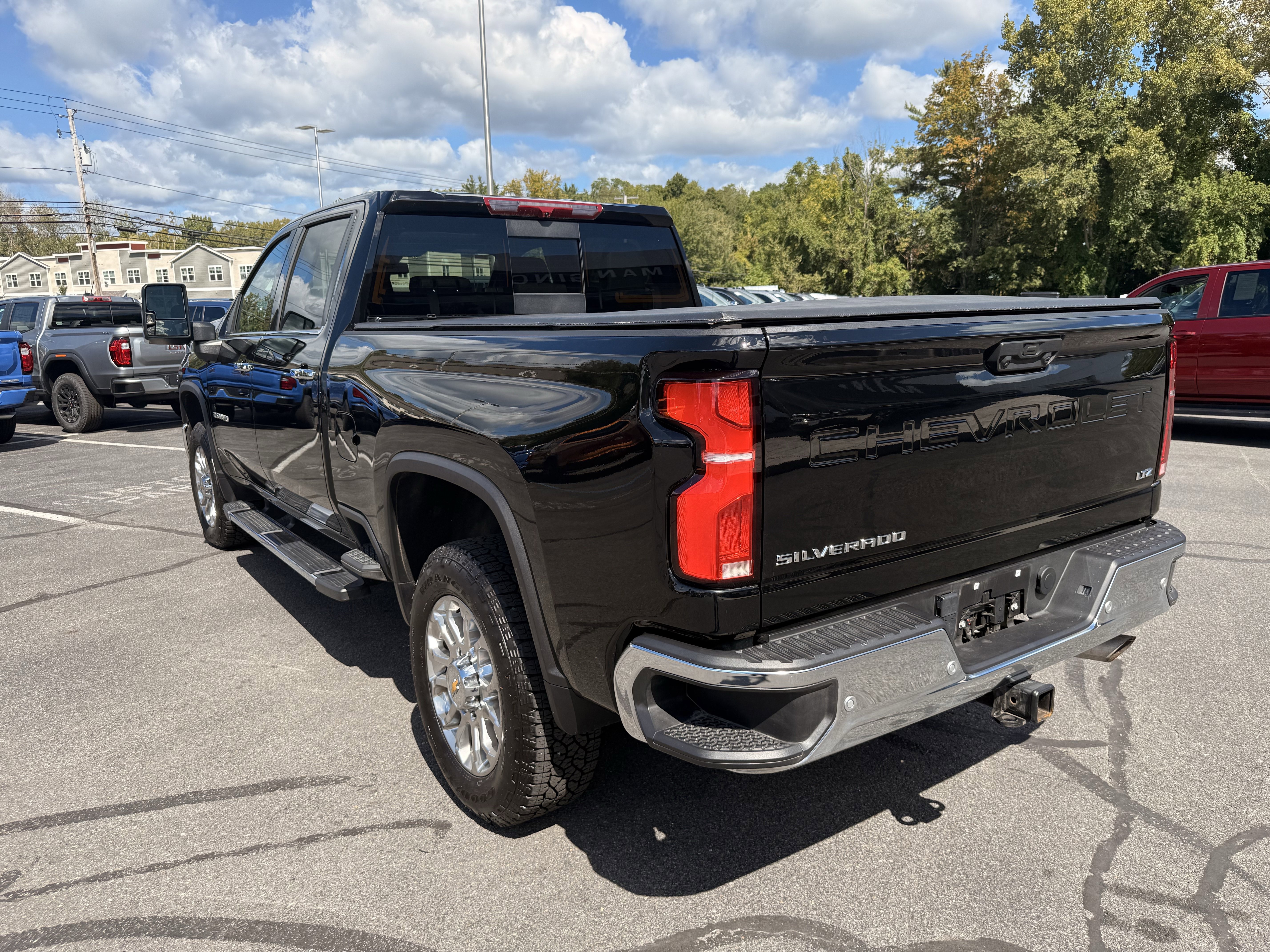 Certified 2024 Chevrolet Silverado 2500 LTZ w/ LTZ Plus Package image 3