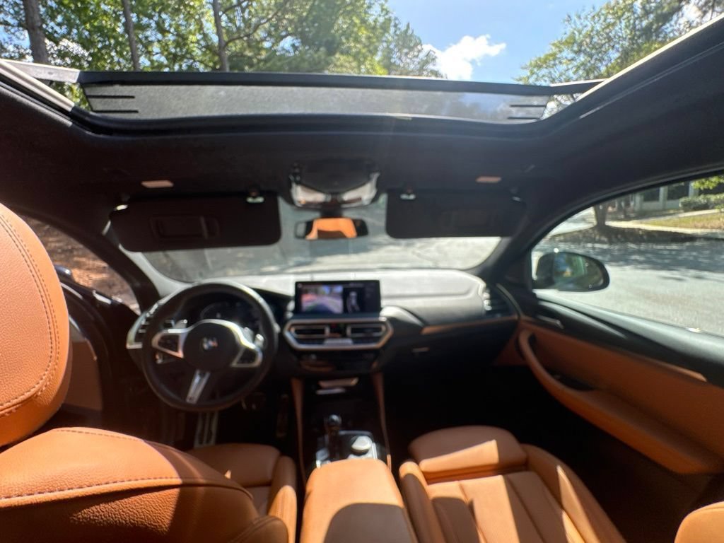 Used 2023 BMW X4 xDrive30i w/ M Sport Package AWD/4WD image 23