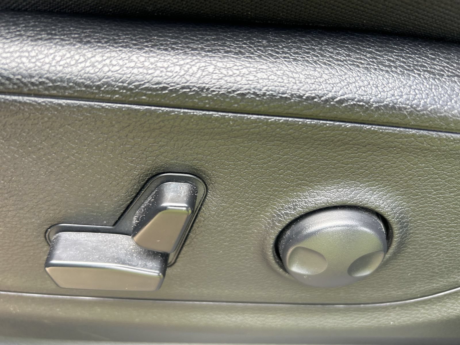 Certified 2025 RAM 1500 Big Horn AWD/4WD image 15