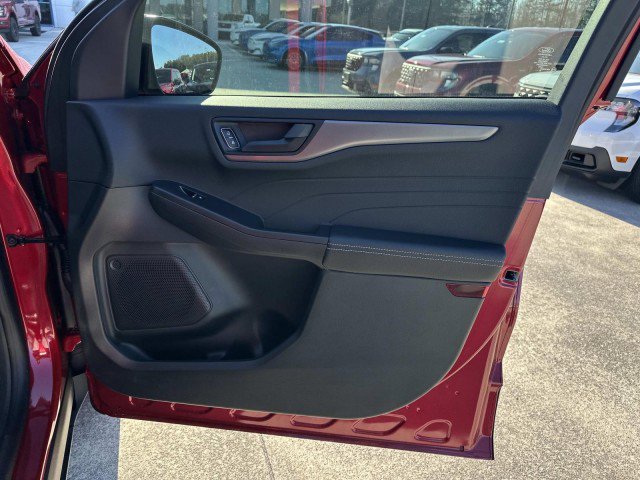 New 2026 Ford Escape Active FWD image 14