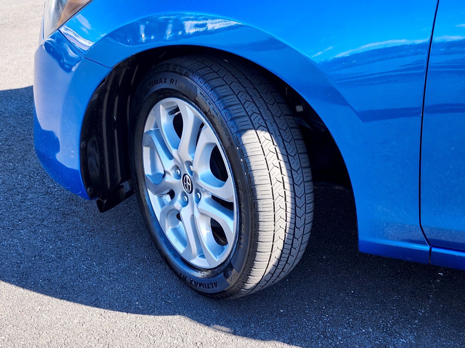 Used 2016 Scion iA FWD image 31