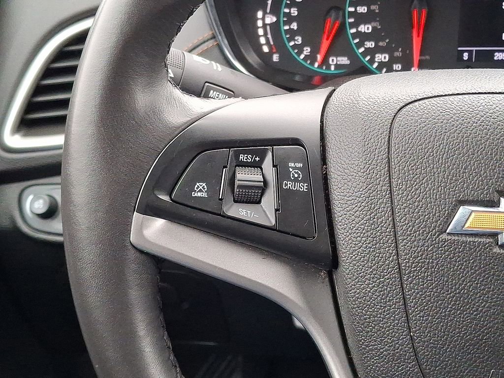 Used 2020 Chevrolet Trax LT w/ LT Convenience Package image 20