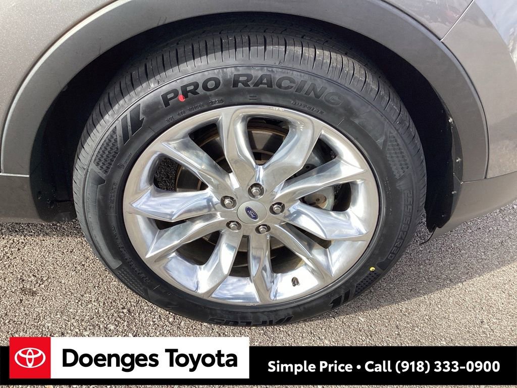 Used 2013 Ford Explorer XLT image 24