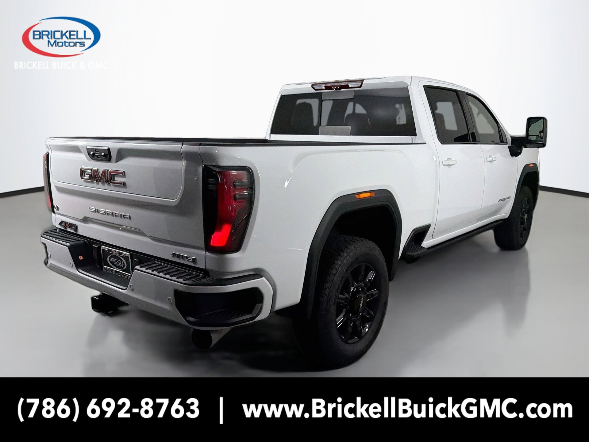 Used 2026 GMC Sierra 2500 AT4 w/ AT4 Premium Plus Package AWD/4WD image 6