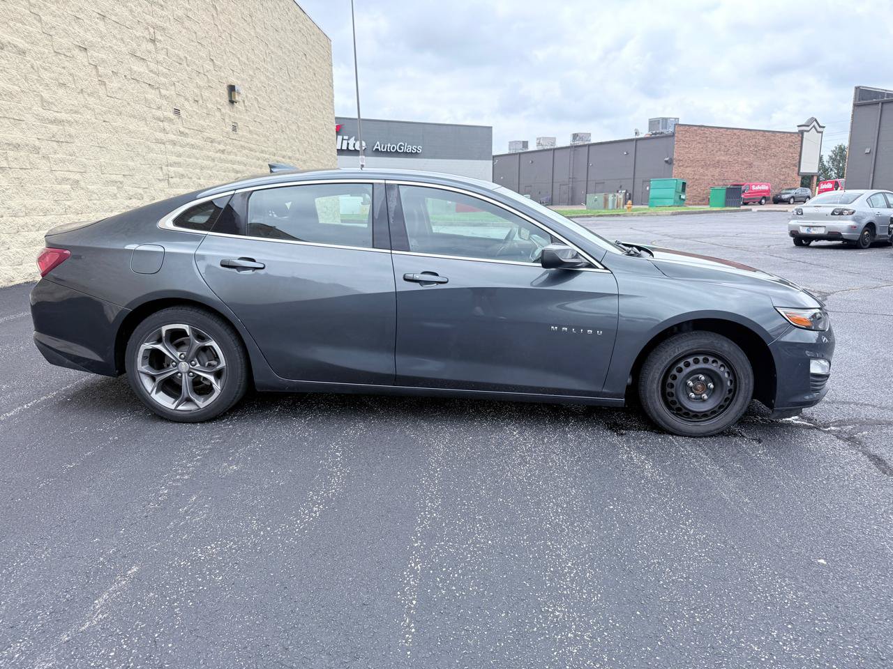 Used 2020 Chevrolet Malibu LT FWD image 6