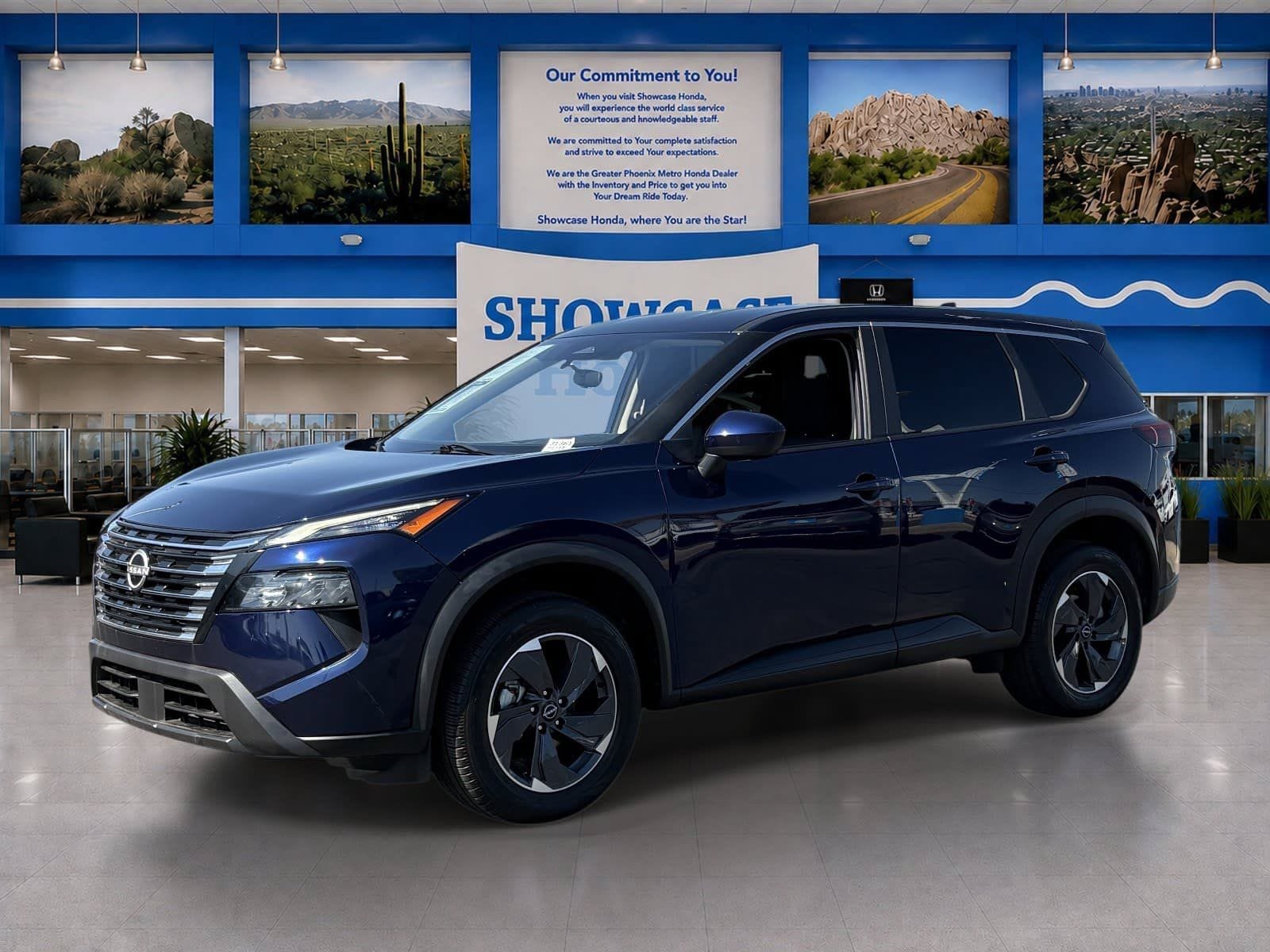Used 2024 Nissan Rogue SV FWD image 2
