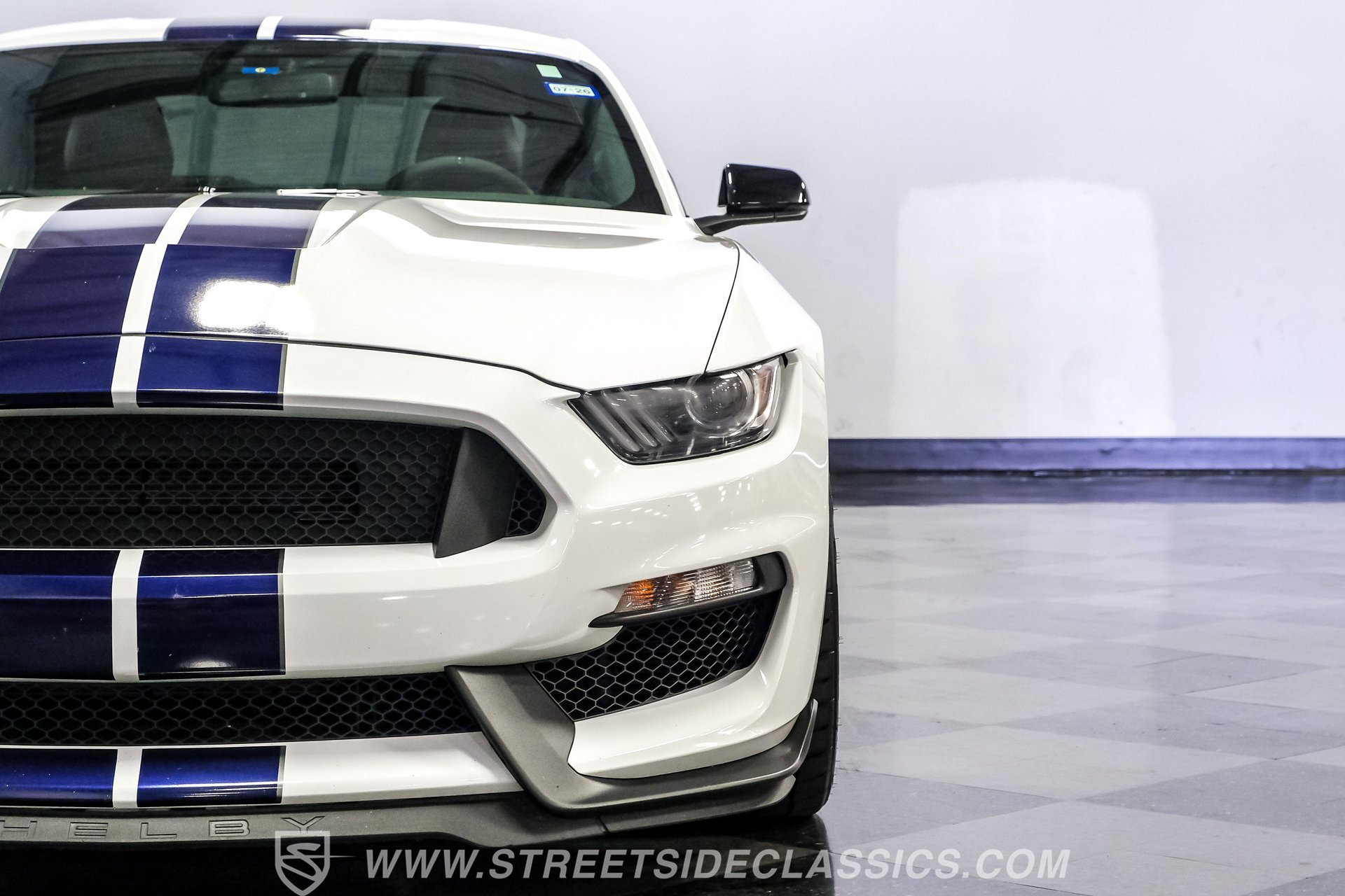 Used 2019 Ford Mustang Shelby GT350 w/ Technology Package RWD image 20