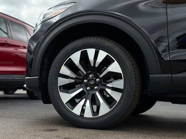 New 2026 Ford Explorer Platinum w/ LUX Leather Package AWD/4WD image 52