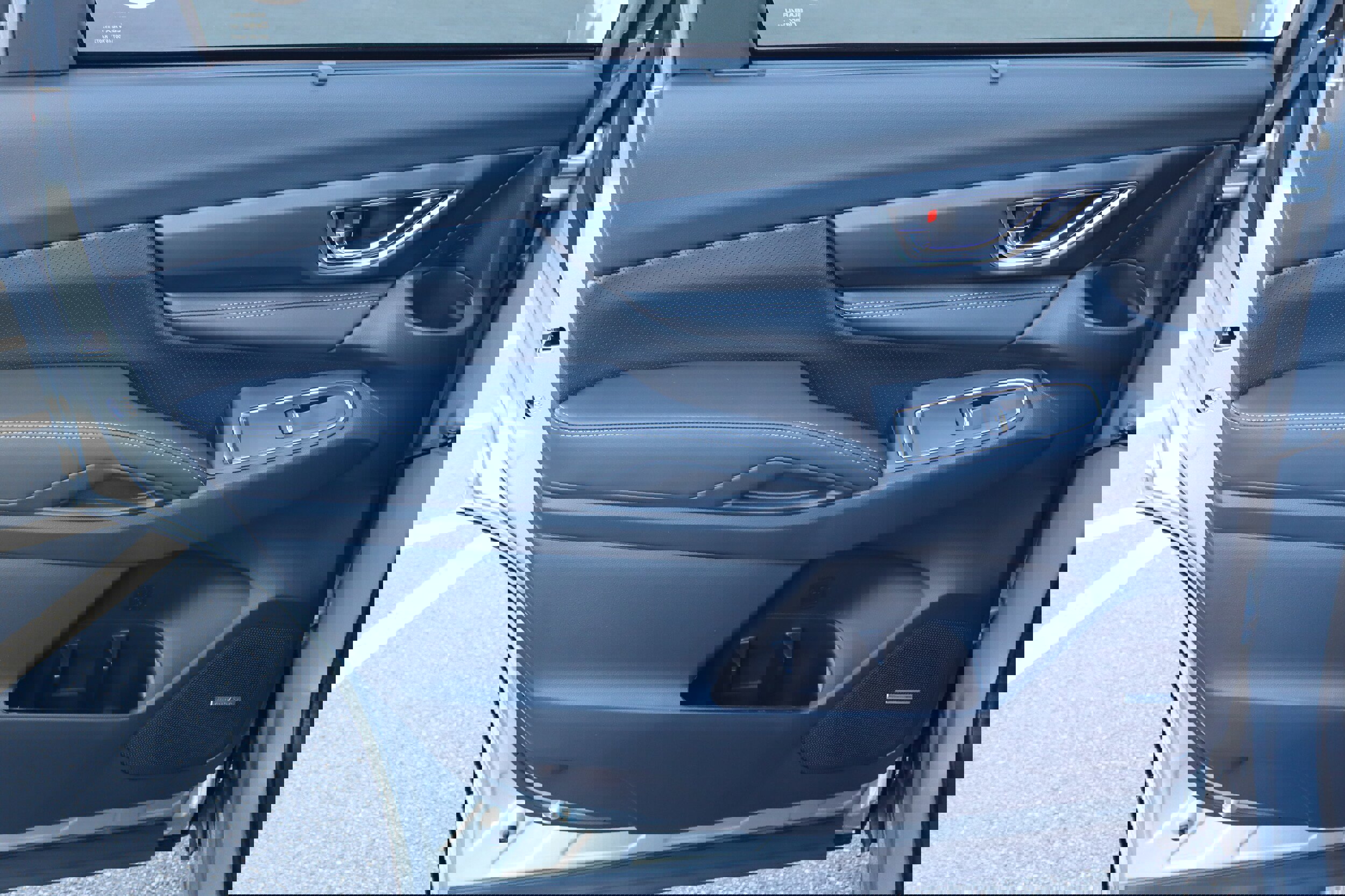 New 2026 Subaru Ascent Limited w/ Popular Package #2 image 16