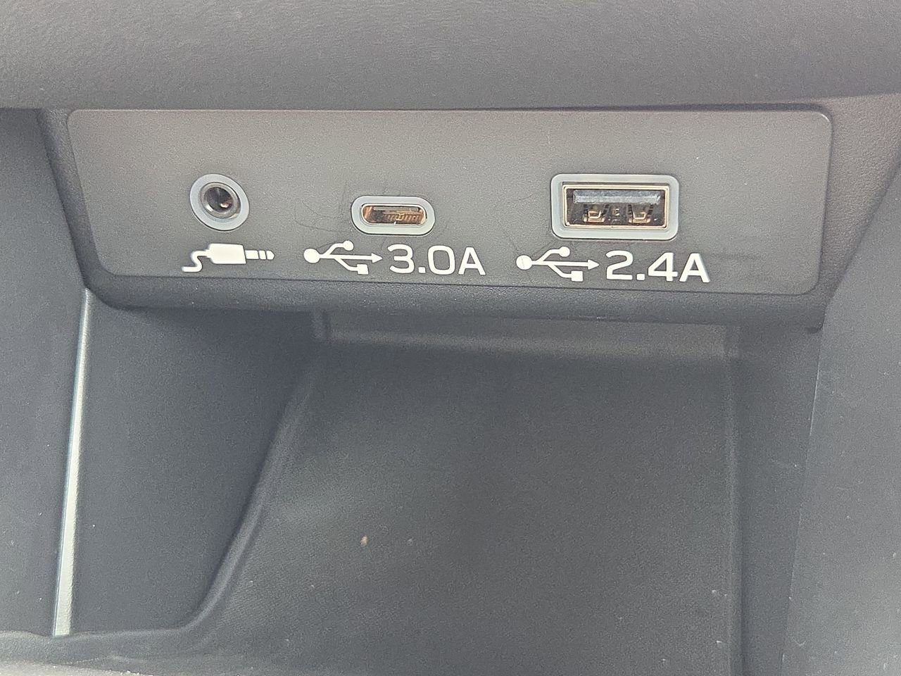 Certified 2025 Subaru Outback Limited AWD/4WD image 47
