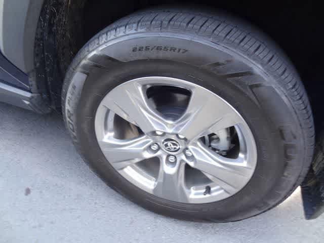 Used 2023 Toyota RAV4 XLE w/ Convenience Package AWD/4WD image 28