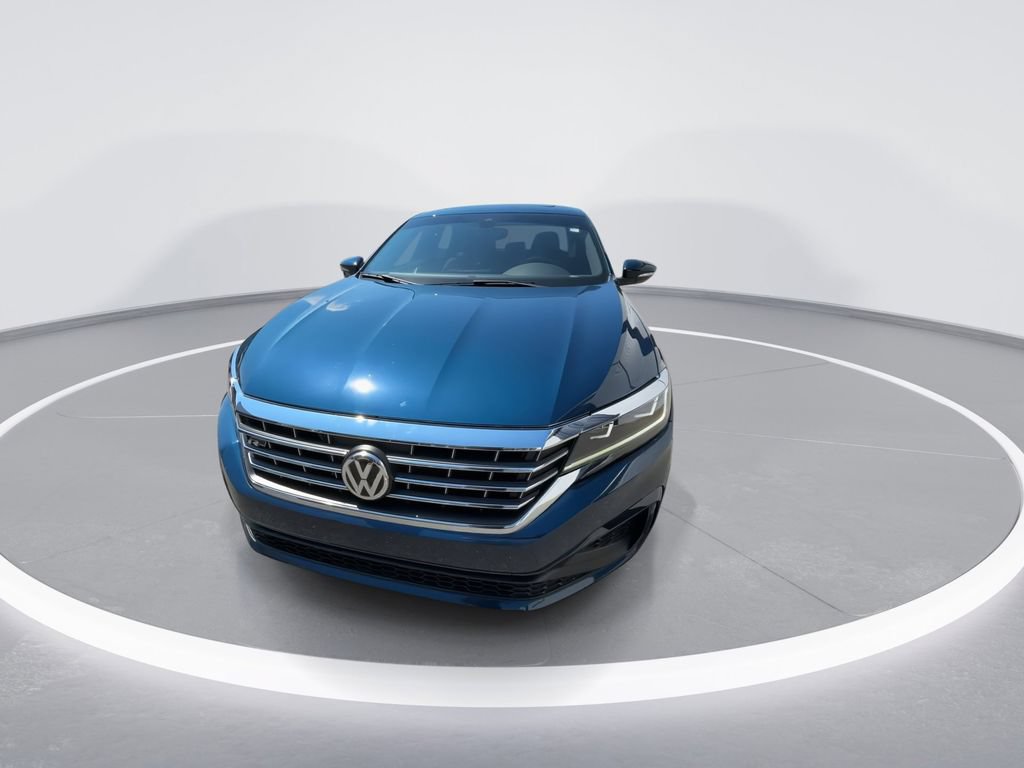 Used 2021 Volkswagen Passat 2.0T R-Line FWD image 3