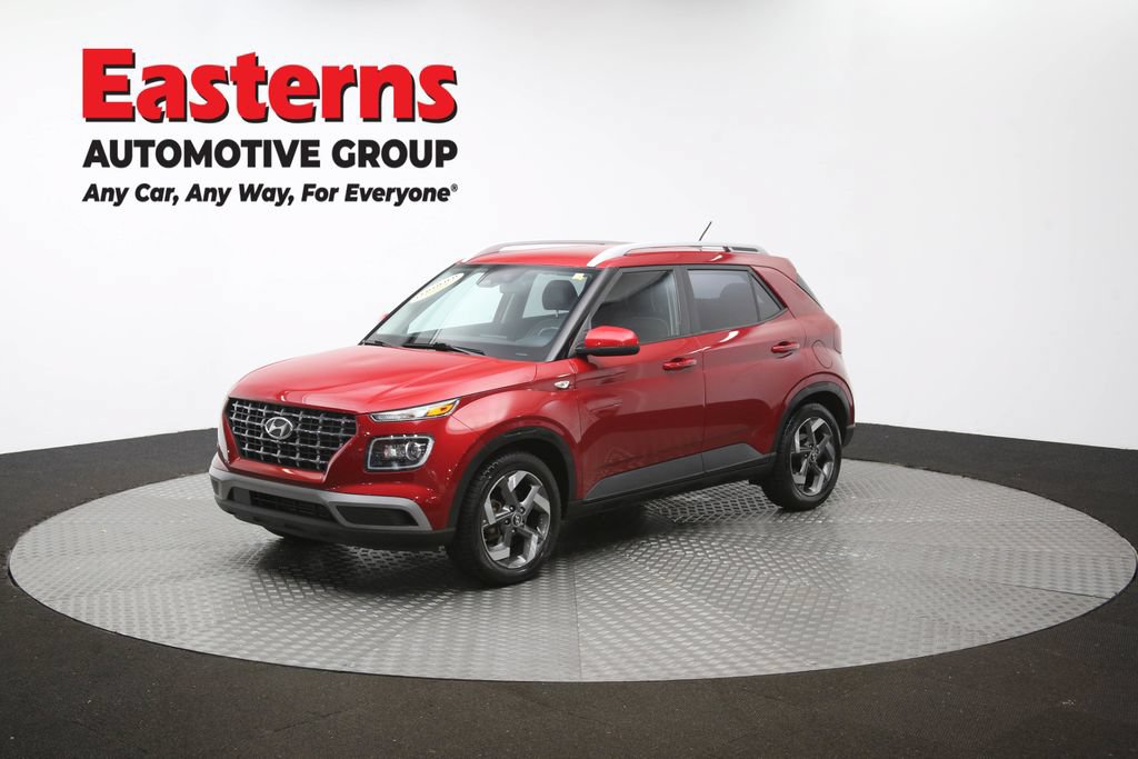 Used 2023 Hyundai Venue Limited FWD image 56