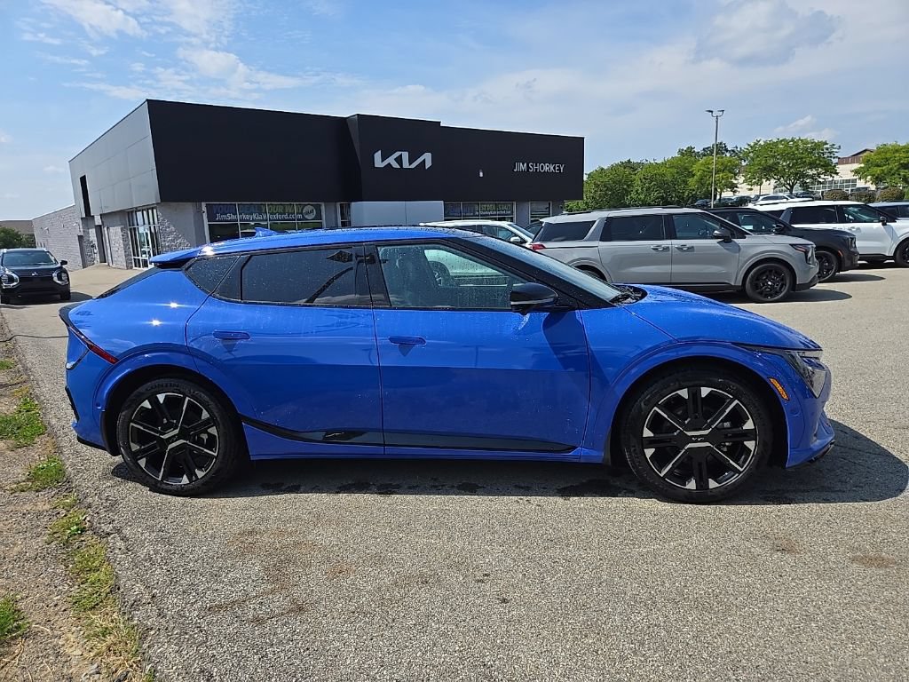 Certified 2025 Kia EV6 GT-Line AWD/4WD image 2