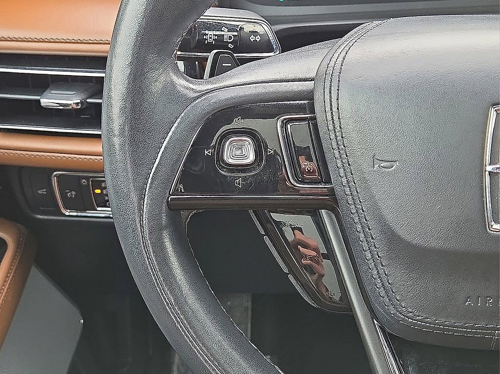 Used 2022 Lincoln Aviator Reserve w/ Equipment Group 201A image 19