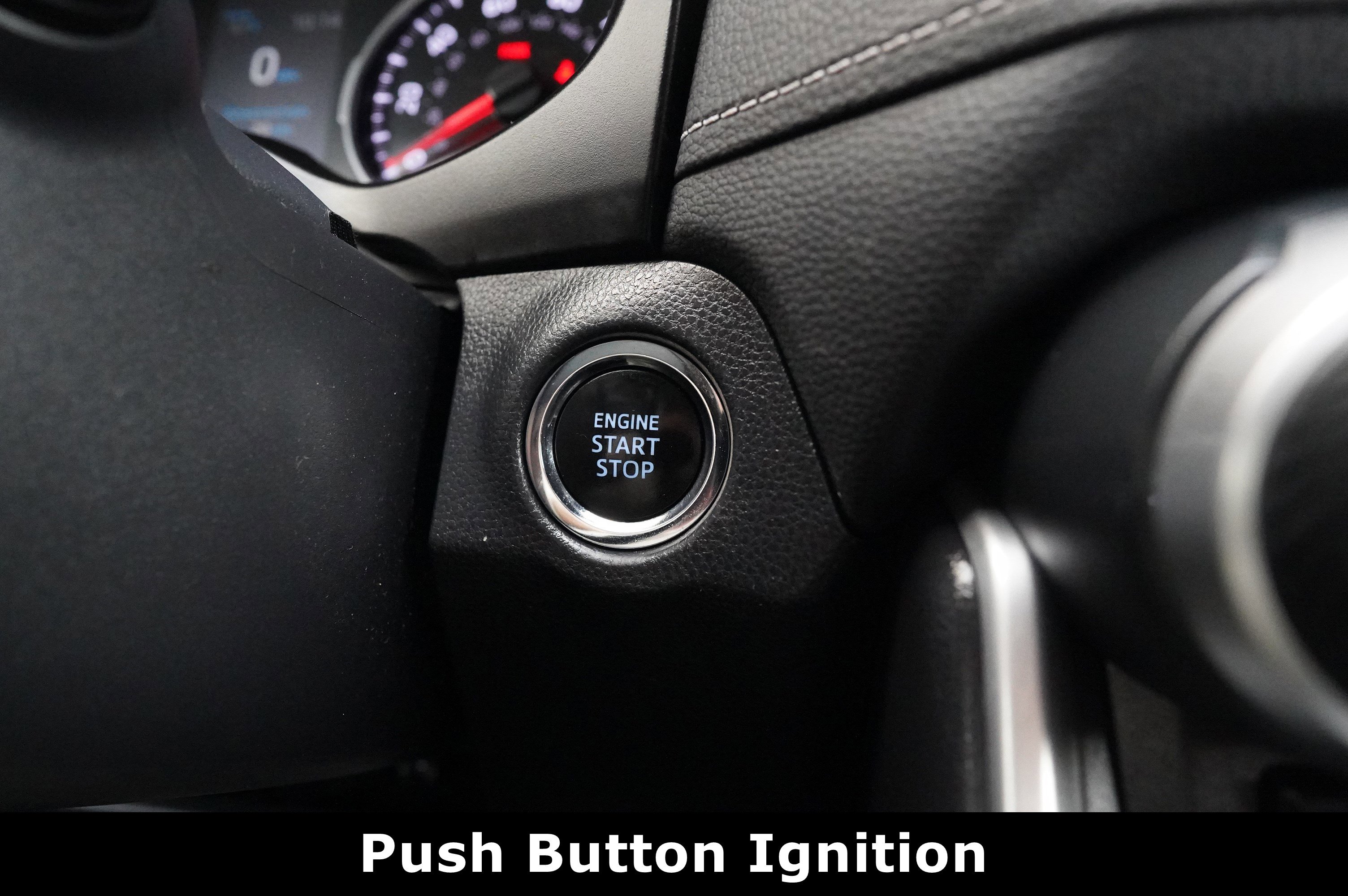 Used 2019 Toyota RAV4 XLE Premium image 8