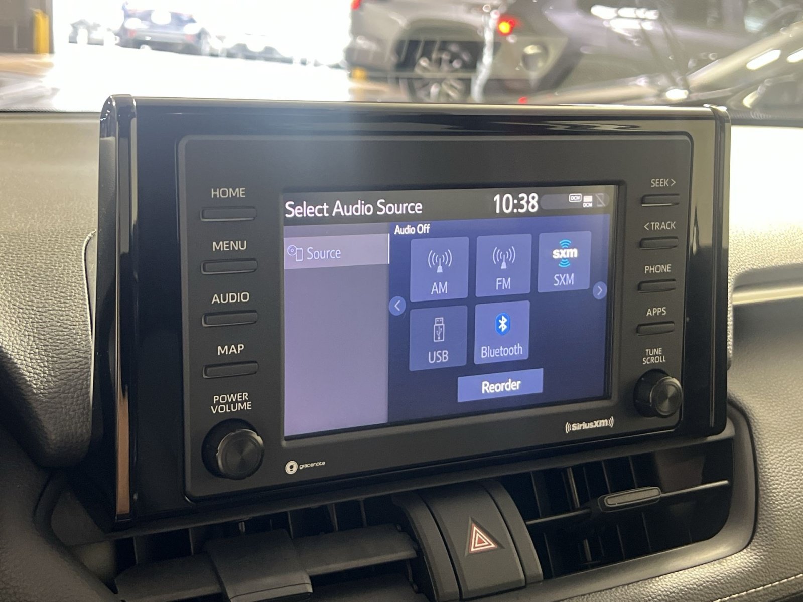 Used 2022 Toyota RAV4 LE AWD/4WD image 19
