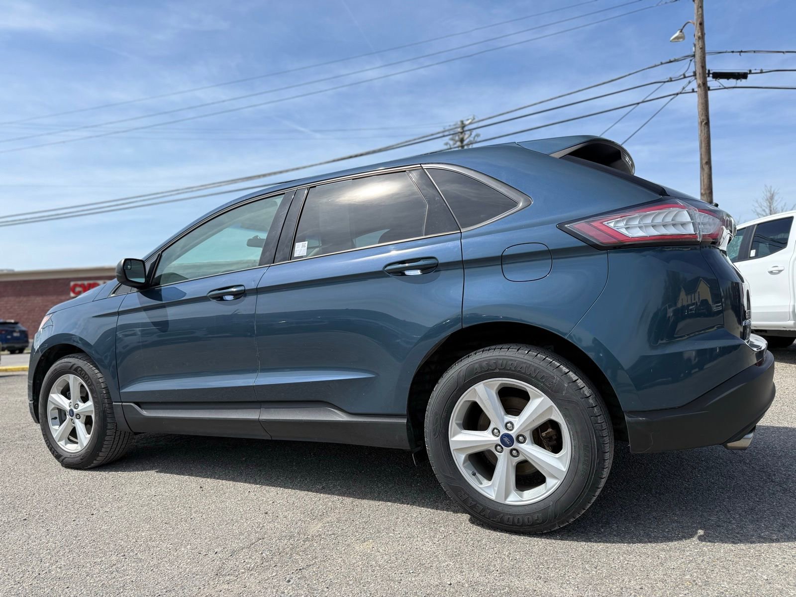 Used 2016 Ford Edge SE image 5