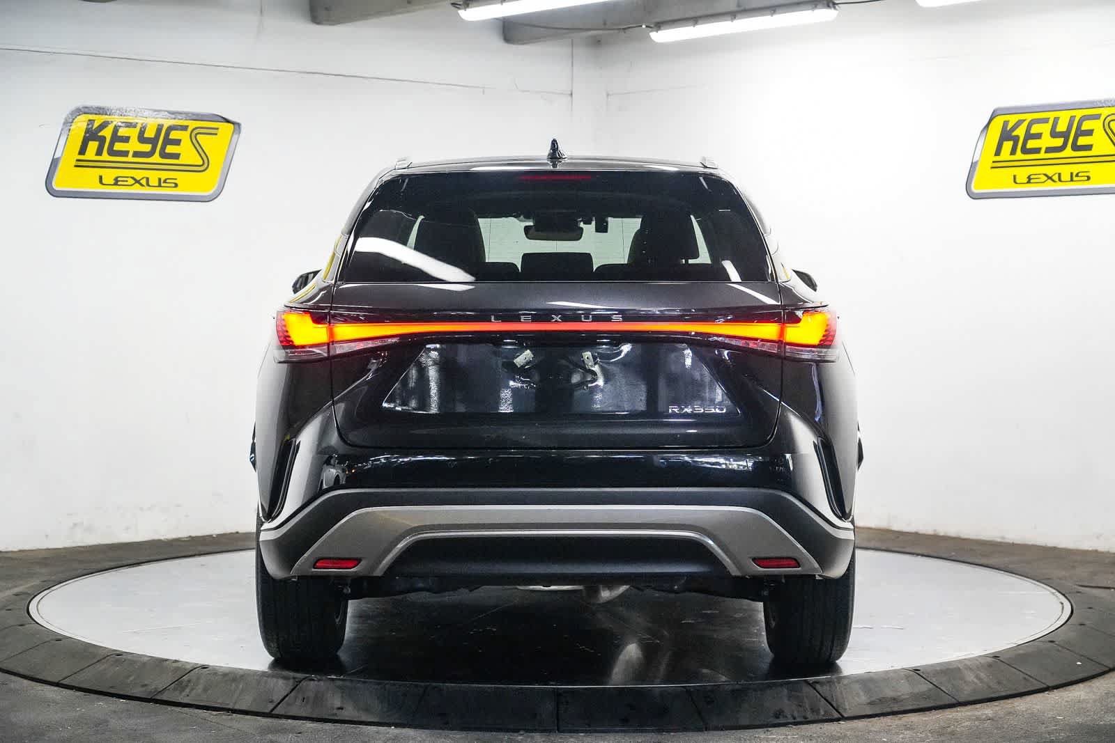 Used 2026 Lexus RX 350 FWD w/ Cold Area Package image 5