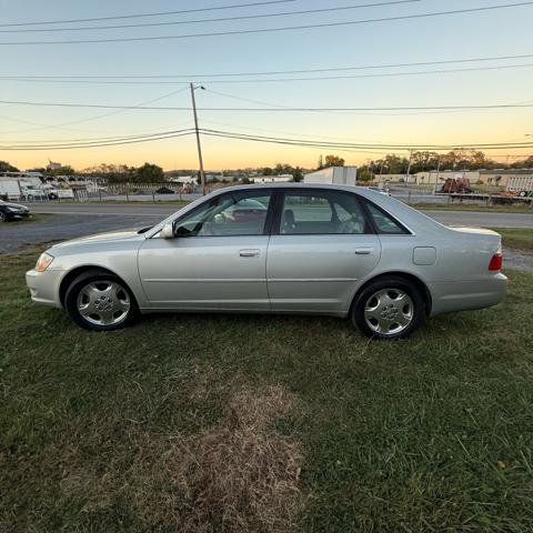 Used 2003 Toyota Avalon XLS image 4