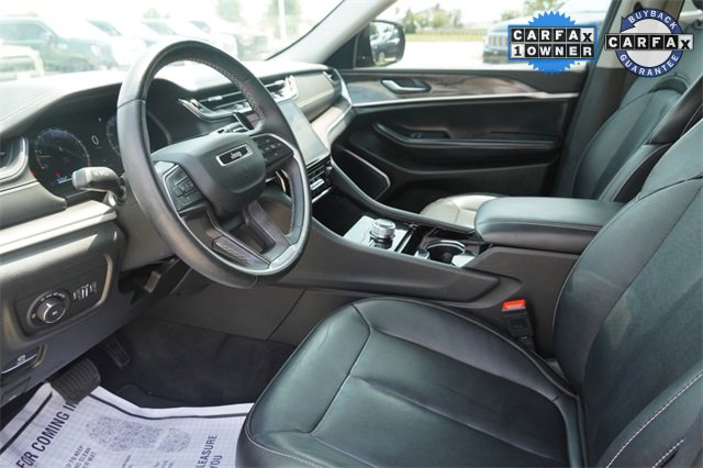 Used 2022 Jeep Grand Cherokee L Limited image 19