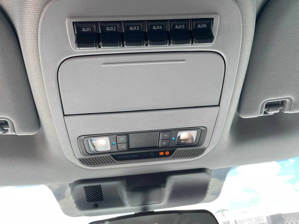 New 2026 Ford F550 4x4 Regular Cab Super Duty image 12