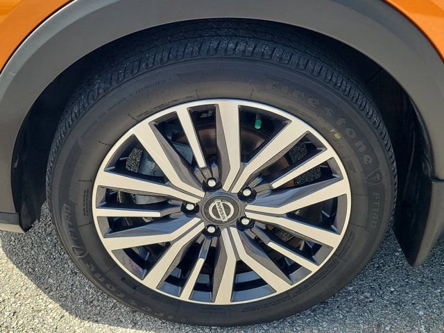 Certified 2021 Nissan Kicks SV w/ Exterior Package FWD image 8