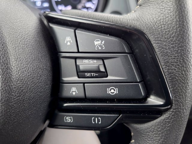 Used 2025 Subaru Forester Premium AWD/4WD image 37
